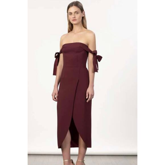 Monique Lhuillier Dresses & Skirts - Monique Lhullier Women's Long Sweetheart Formal Dress Size 8 Tulip Hem